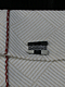 Taske 25x25cm Et rum. Skrotlukning. Uden rem.